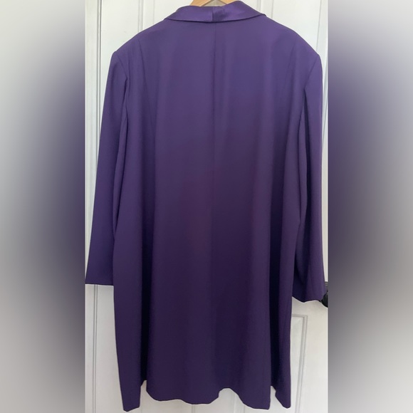 Blazer and Skirt set size 32W - Picture 7 of 12